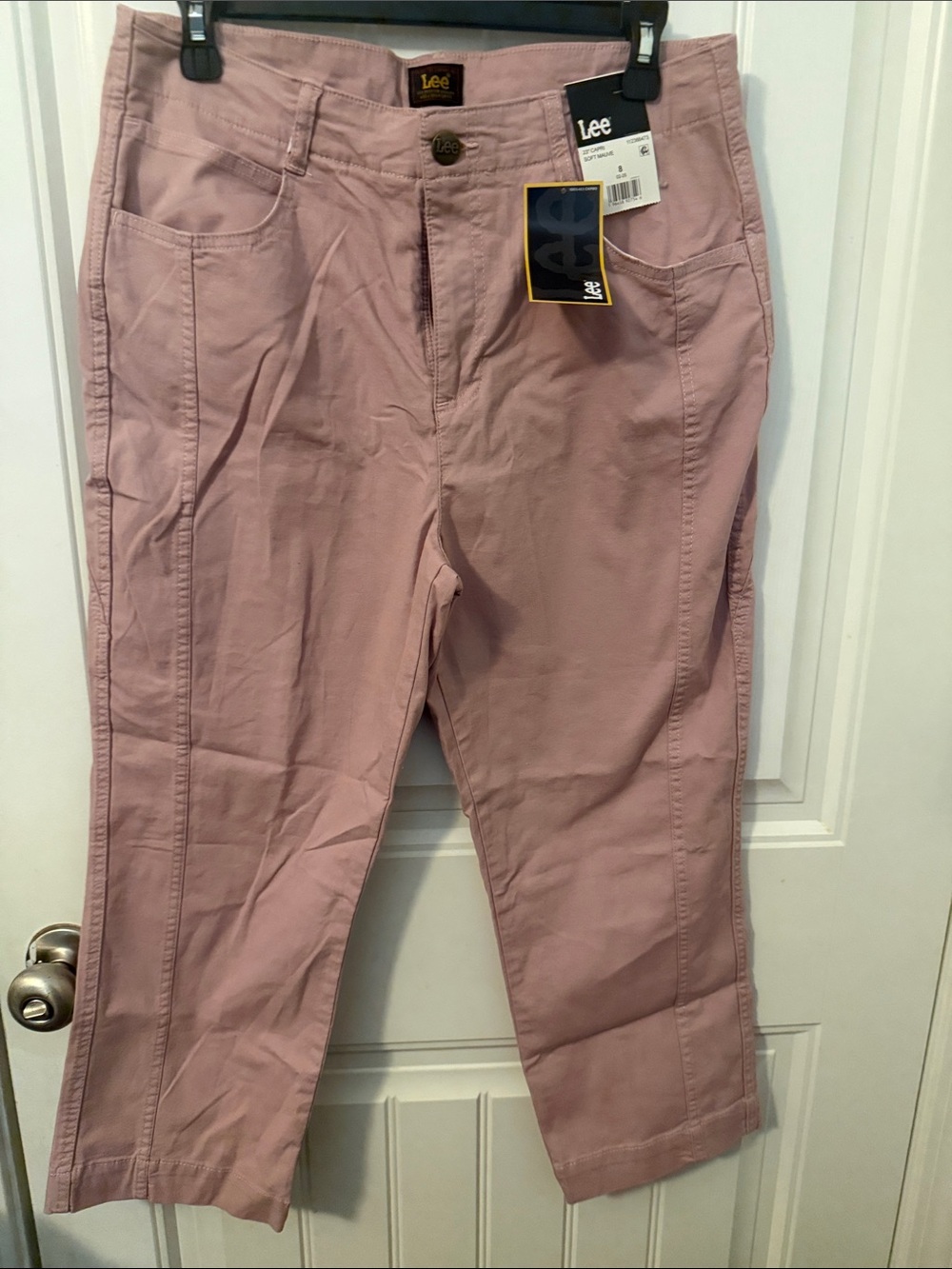 Lee Women's Dusty Pink/soft mauve  Capri Cropped Pants size 8